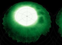 ジェームズ・ウェッブ望遠鏡が土星の大気中の異常な構造を検出 