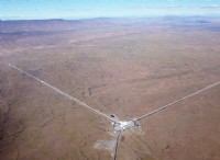 LIGOの科学者が重力波発見でノーベル賞を受賞 